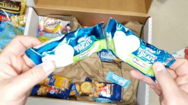 EVERY FLAVOR - Unboxing Gift A Snack Variety Pack 40 Piece Snack Box Review